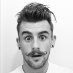 Peinado hombre lados rapados