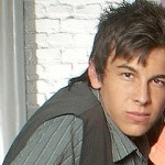 los-cortes-de-pelo-y-peinados-de-mario-casas-9 los-cortes-de-pelo-y-peinados-de-mario-casas-9