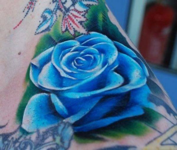 Fotos de tatuajes de la rosa azul fotos-de-tatuajes-de-la-rosa-azul-detalle