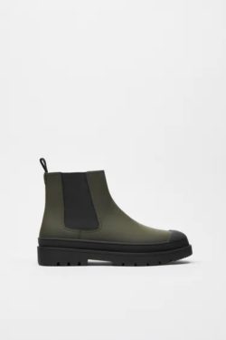 Botas y botines de moda para hombre tendencias otoño invierno BOTINES FOTOS botin chelsea engomado zara