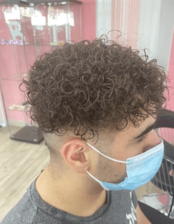 ¿Cómo hacerse una permanente en casa? Mascarilla