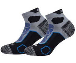 Catálogo Rebajas Alcampo Primavera Verano calcetines técnicos Joma