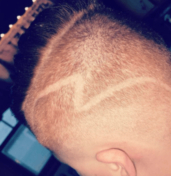 Cortes de Pelo para Adolescentes mohicano y raya