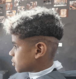 Los mejores cortes de pelo con navaja para hombre tazón blanco