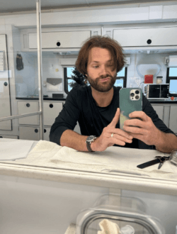 Cortes de pelo para cara alargada para hombres Jared Padalecki