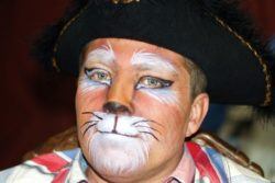 Maquillaje halloween gato pirata