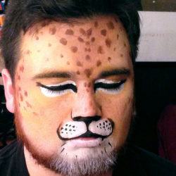 Maquillaje halloween gato sencillo